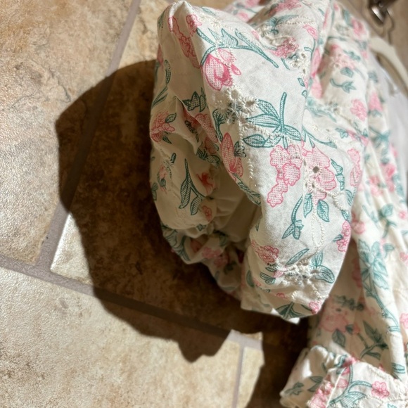 Free The Roses Women's Floral Embroidered Balloon Sleeve Cropped Blouse Size S - Picture 4 of 6